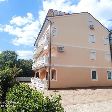 Apartment Stella Crikvenica Exteriör bild